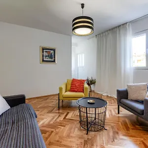  Apartment Colak Kroatien